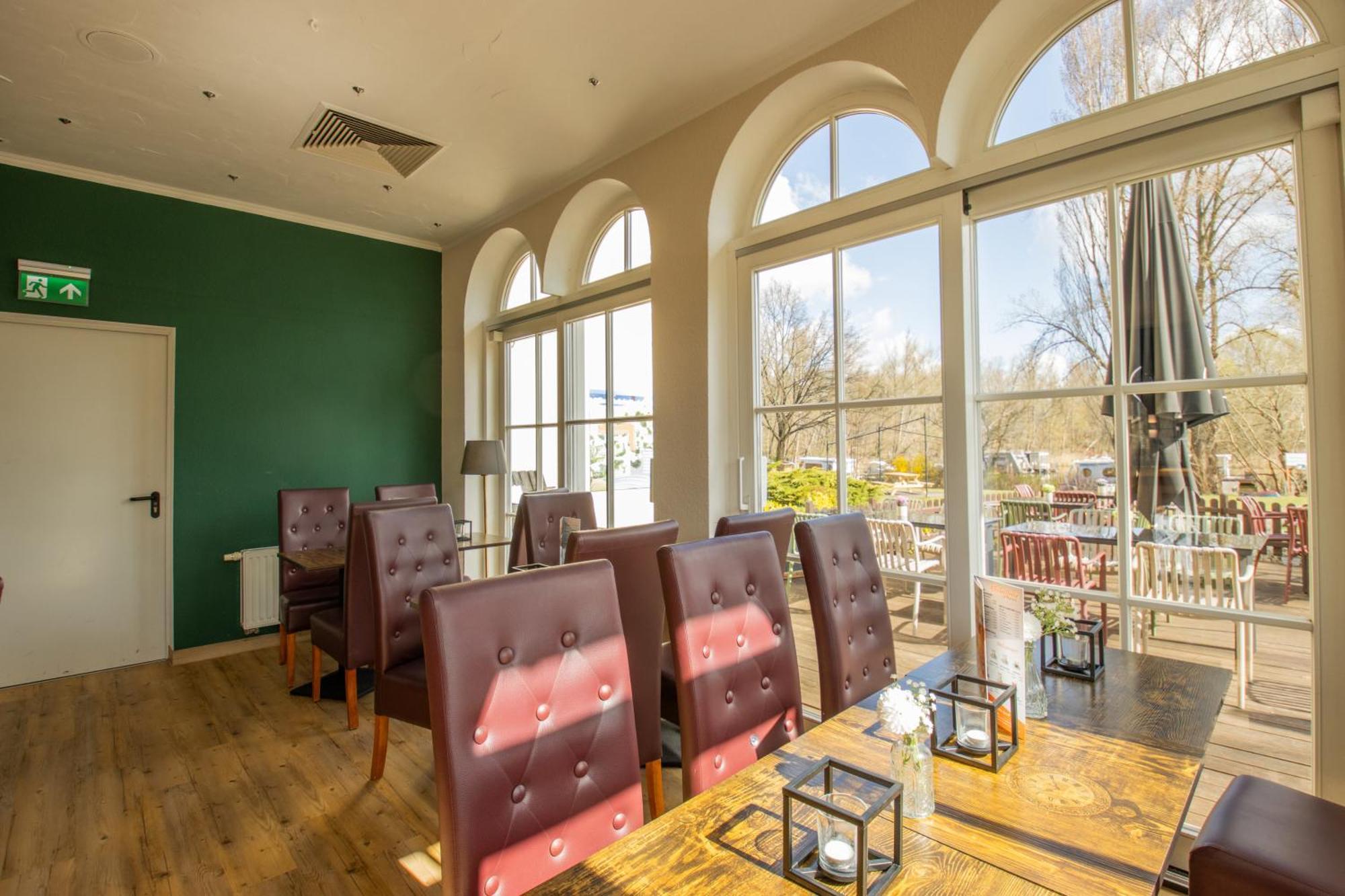Seehotel Brandenburg An Der Havel Brielow Extérieur photo