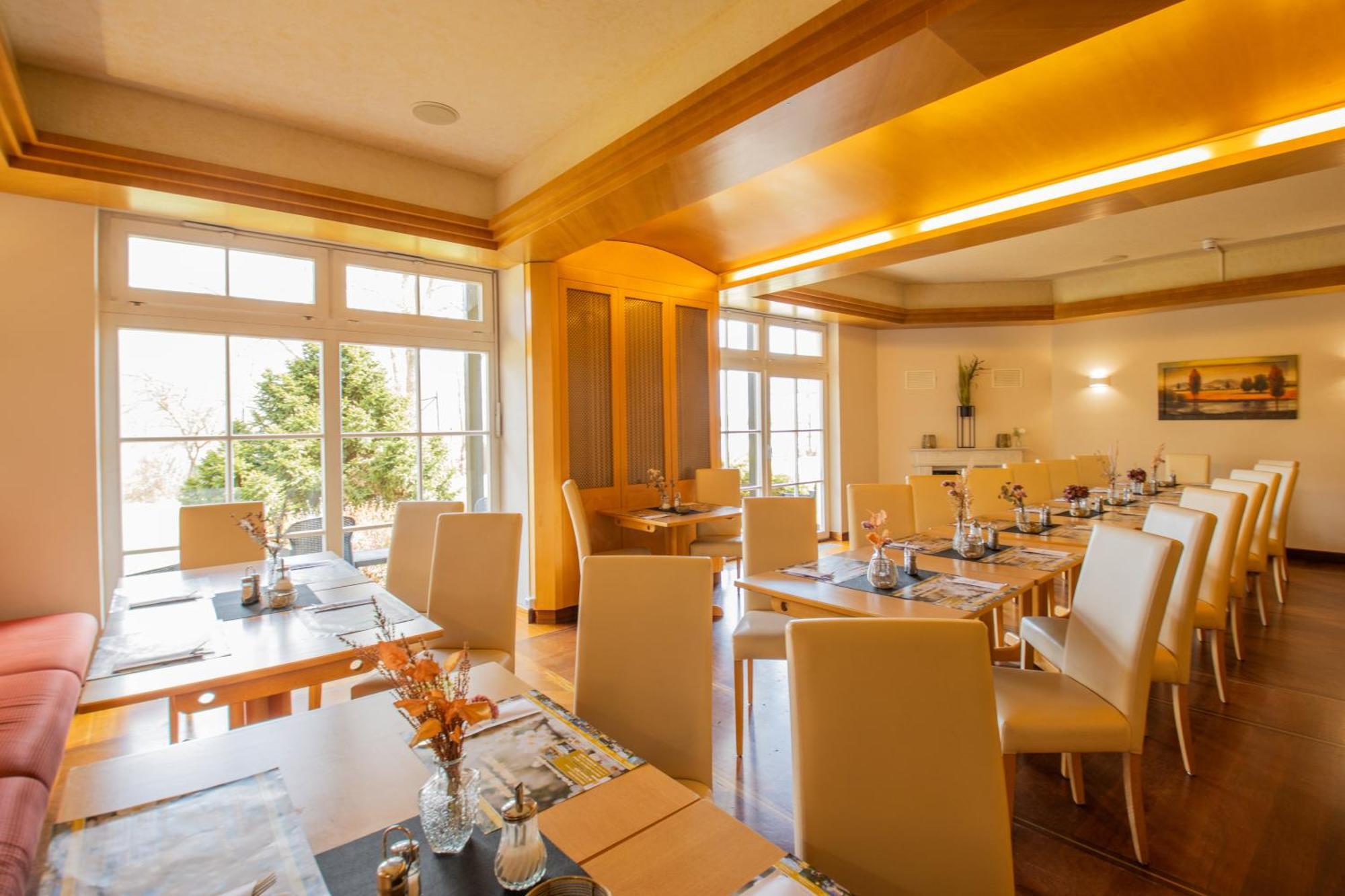 Seehotel Brandenburg An Der Havel Brielow Extérieur photo